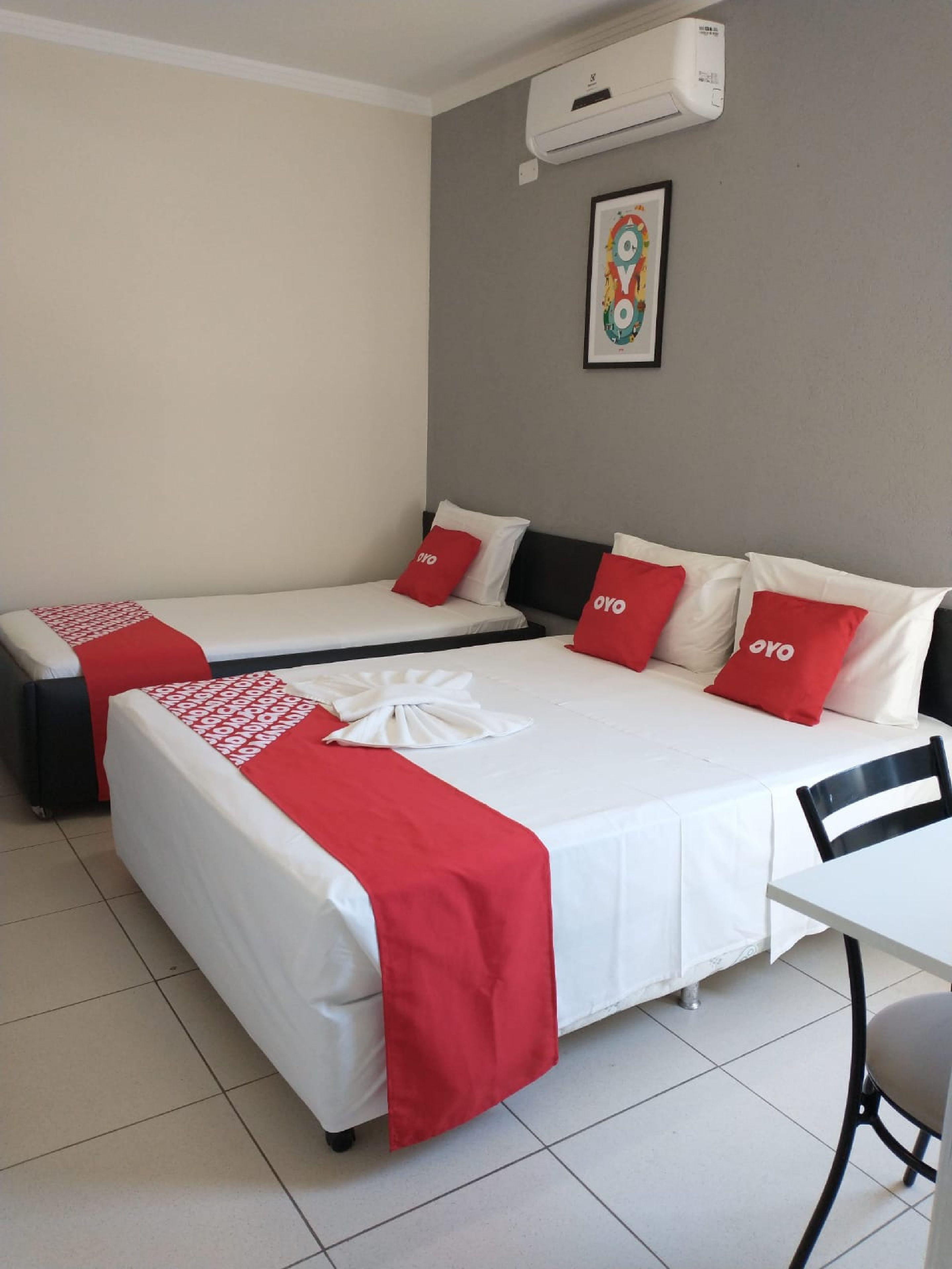 Oyo Cerrado Hotel, Campo Grande Campo Grande  Ngoại thất bức ảnh OYO Hotel in Malaysia
