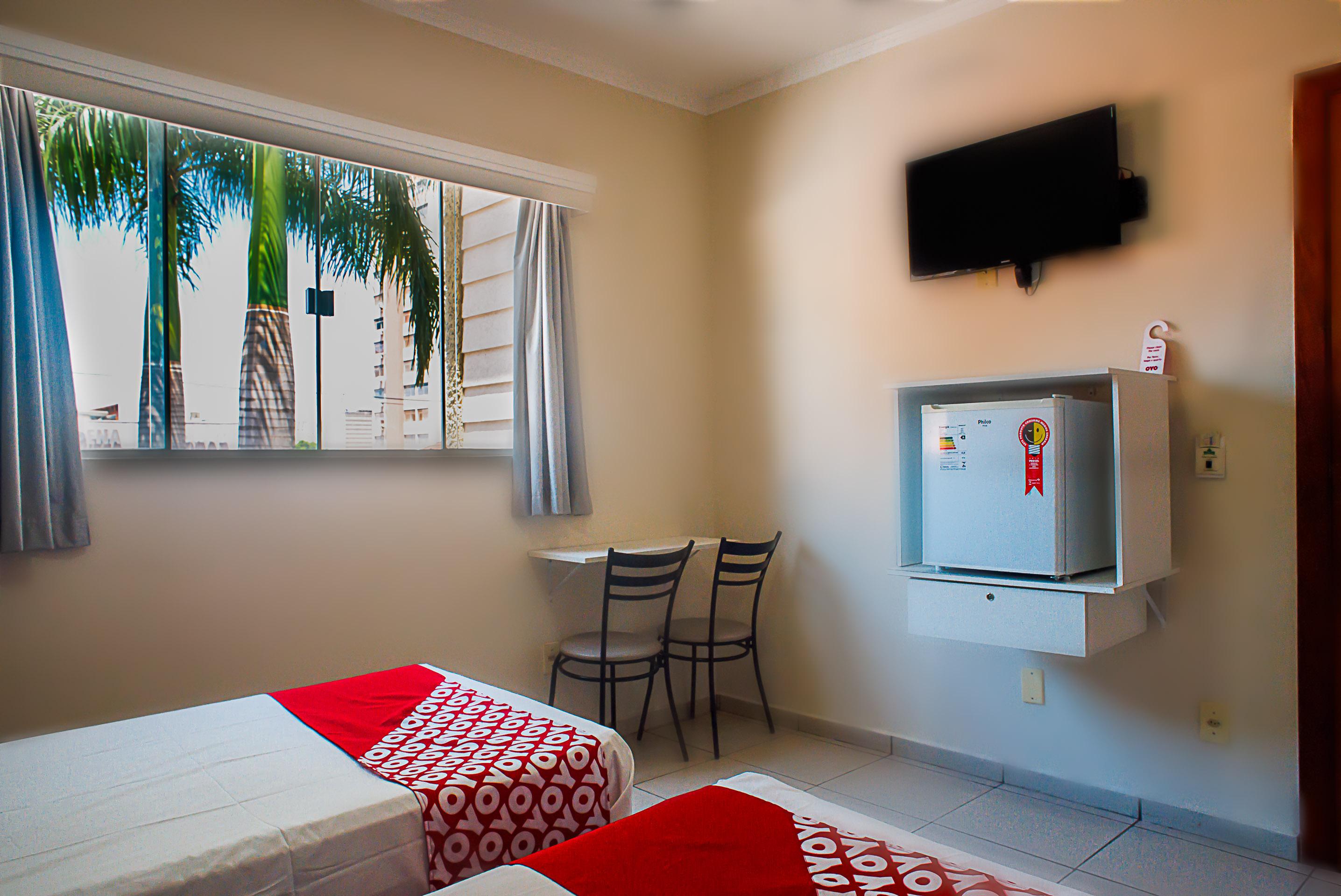 Oyo Cerrado Hotel, Campo Grande Campo Grande  Ngoại thất bức ảnh A room at the hotel